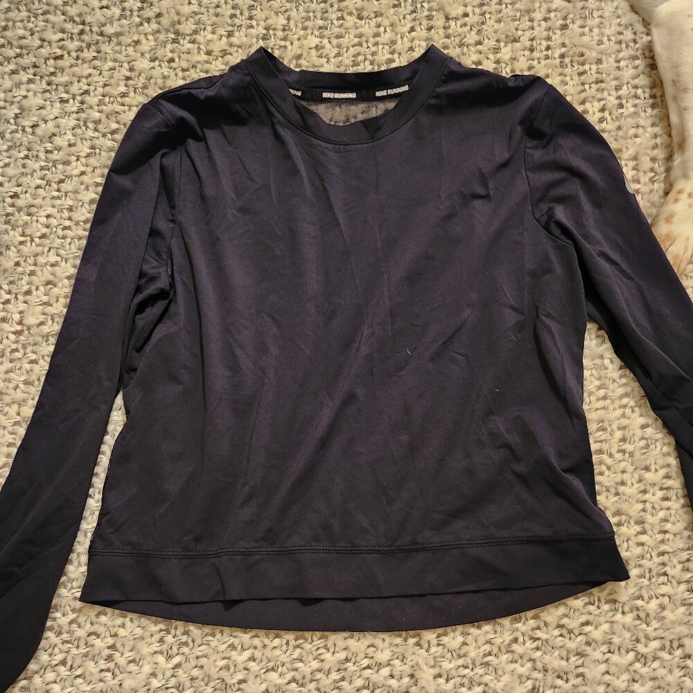 Nike Women's Cropped Long Sleeve Running Shirt